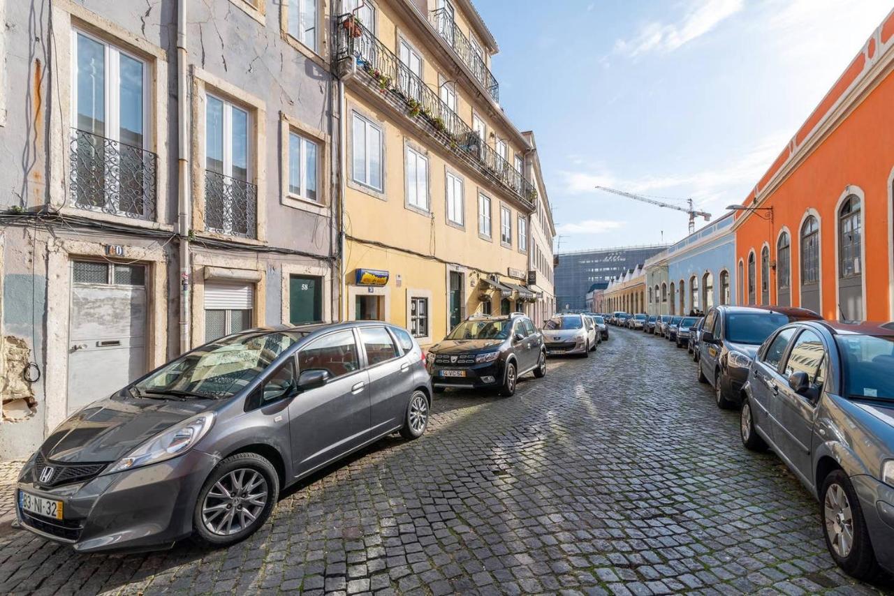 Urban & Trendy Duplex Close To Lx Factory By Trip2Portugal Лиссабон Экстерьер фото