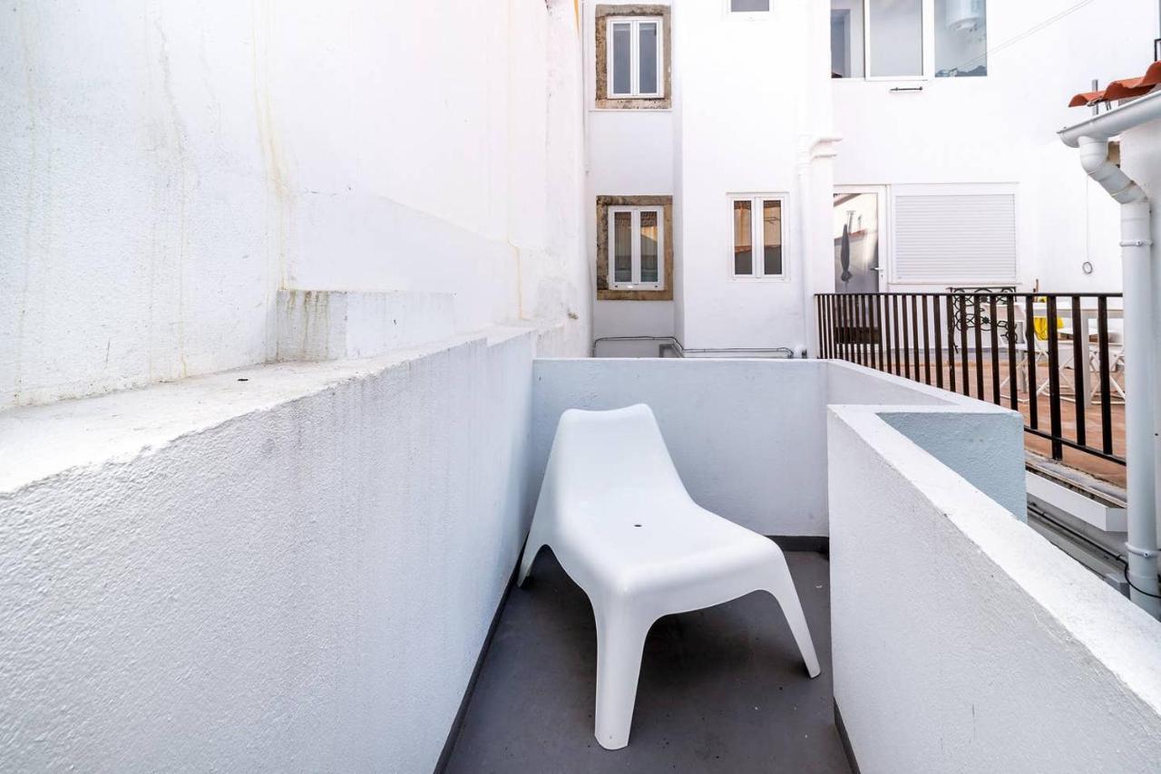 Urban & Trendy Duplex Close To Lx Factory By Trip2Portugal Лиссабон Экстерьер фото
